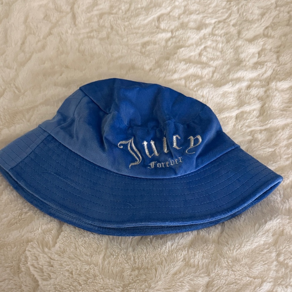 Juicy Couture Kids Hat in Vibrant Blue